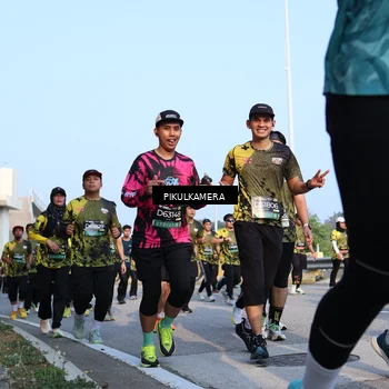 Runner Photo 6314186