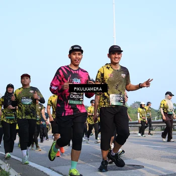 Runner Photo 6314222