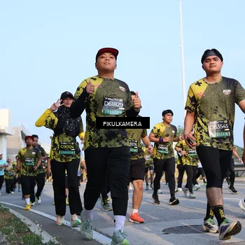 Runner Photo 6314306