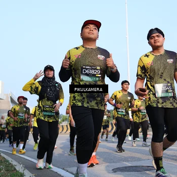 Runner Photo 6314315