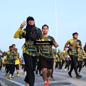 Runner Photo 6314345