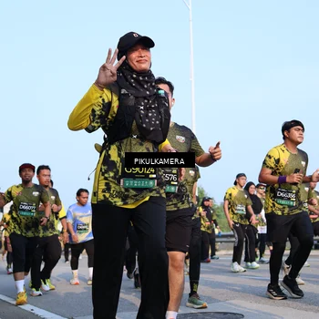 Runner Photo 6314372