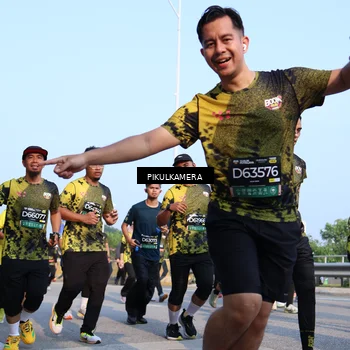 Runner Photo 6314414