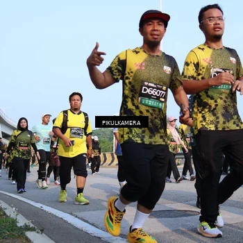 Runner Photo 6314441