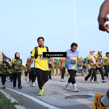 Runner Photo 6314452
