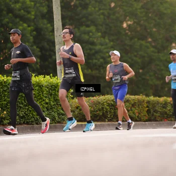 Runner Photo 6314525