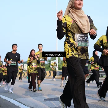 Runner Photo 6314640