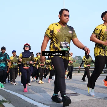 Runner Photo 6314792