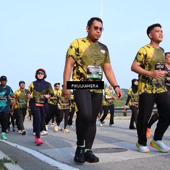 Runner Photo 6314793