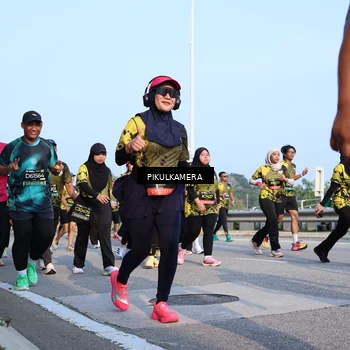 Runner Photo 6314846