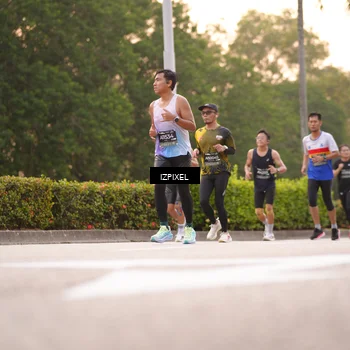 Runner Photo 6314860