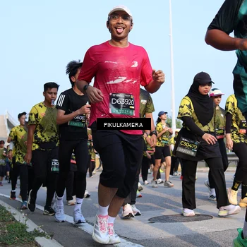 Runner Photo 6314946