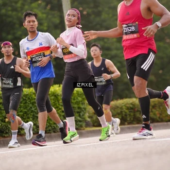 Runner Photo 6315007