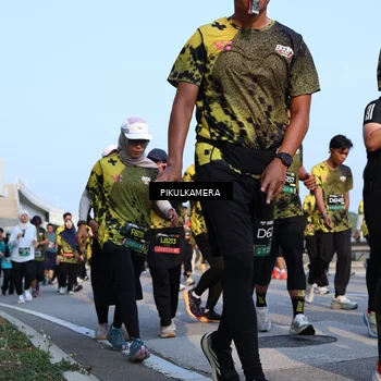 Runner Photo 6315027