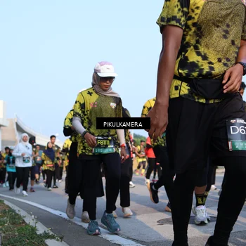 Runner Photo 6315057