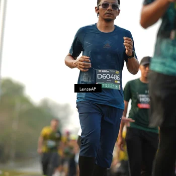Runner Photo 6315098
