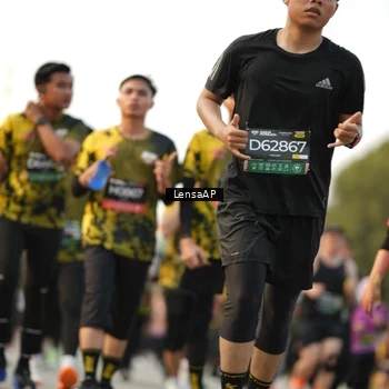 Runner Photo 6315140