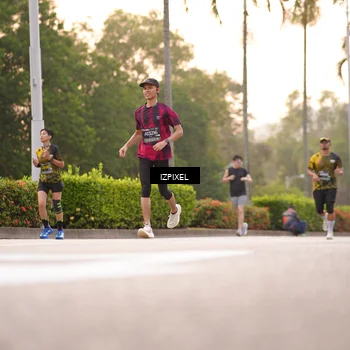 Runner Photo 6315196