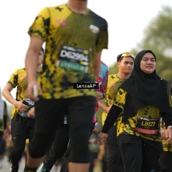 Runner Photo 6315290
