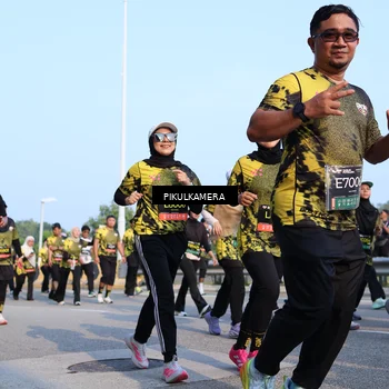 Runner Photo 6315401