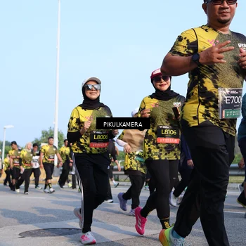Runner Photo 6315407