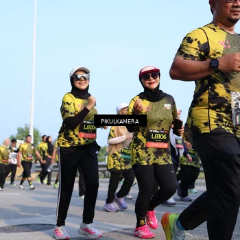 Runner Photo 6315417