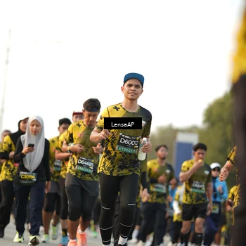 Runner Photo 6315427