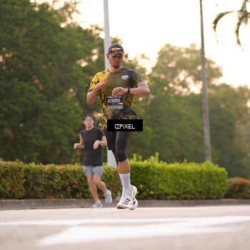Runner Photo 6315428