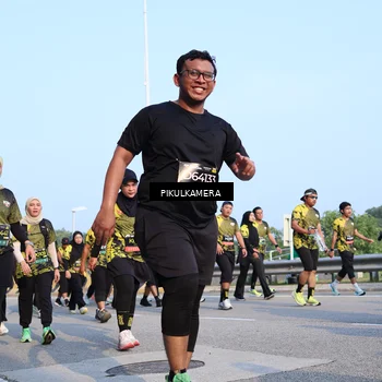 Runner Photo 6315460