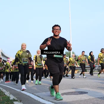 Runner Photo 6315464