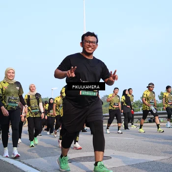 Runner Photo 6315475