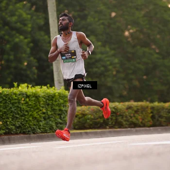Runner Photo 6315525