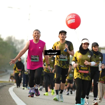 Runner Photo 6315554