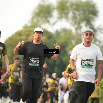 Runner Photo 6315584