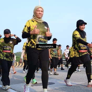 Runner Photo 6315587