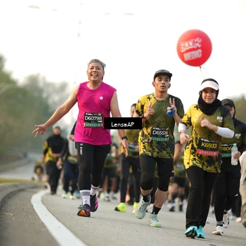 Runner Photo 6315591