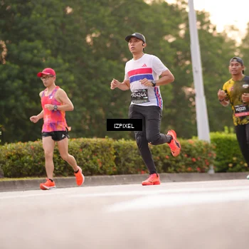 Runner Photo 6315705