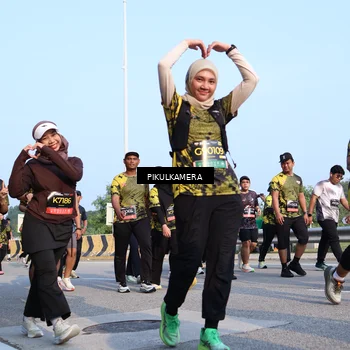 Runner Photo 6315707
