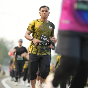 Runner Photo 6315768