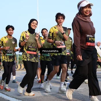 Runner Photo 6315799