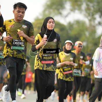 Runner Photo 6315867