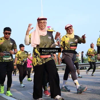 Runner Photo 6315925