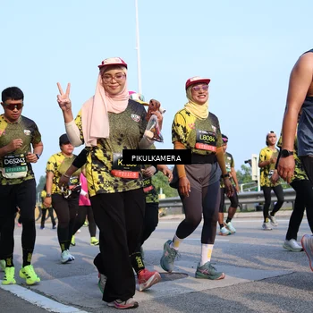 Runner Photo 6315941