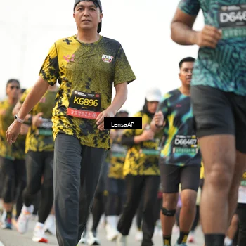 Runner Photo 6315972