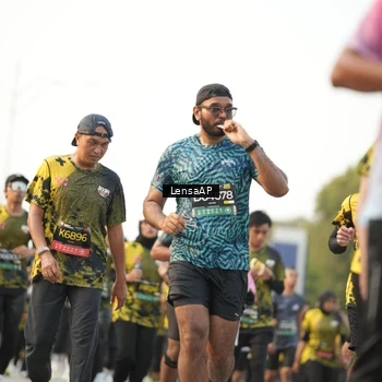 Runner Photo 6315975