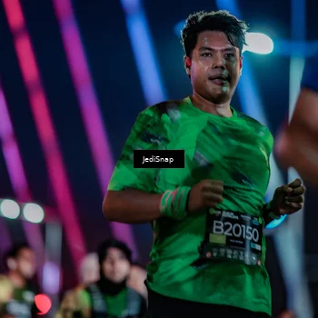 Runner Photo 6316012