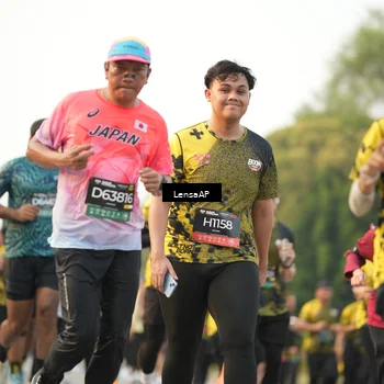 Runner Photo 6316034