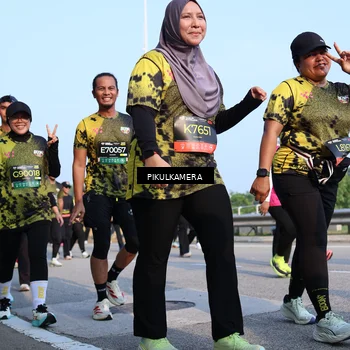 Runner Photo 6316092