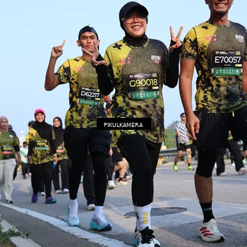 Runner Photo 6316098