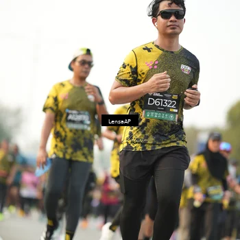 Runner Photo 6316102